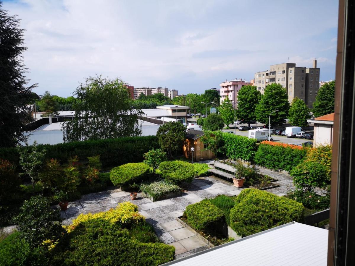 Appartamento Immerso Nel Verde 부치나스코 외부 사진